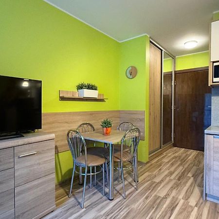 Morskie Apartamenty Przy Plazy Piamola 크리니차 모르스카 외부 사진