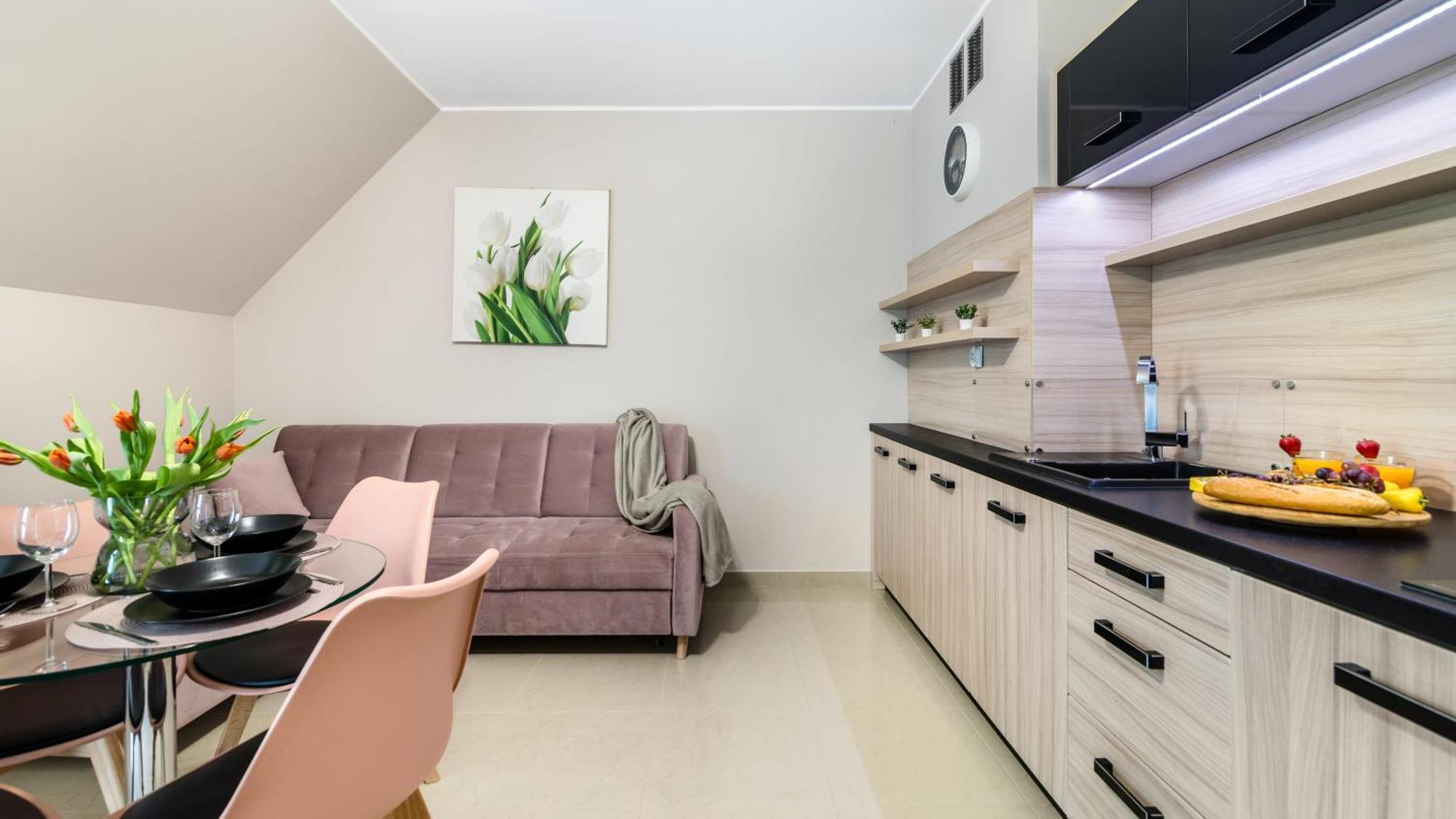 Morskie Apartamenty Przy Plazy Piamola 크리니차 모르스카 외부 사진