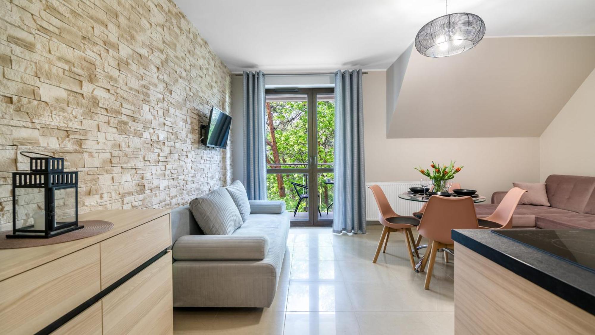 Morskie Apartamenty Przy Plazy Piamola 크리니차 모르스카 외부 사진